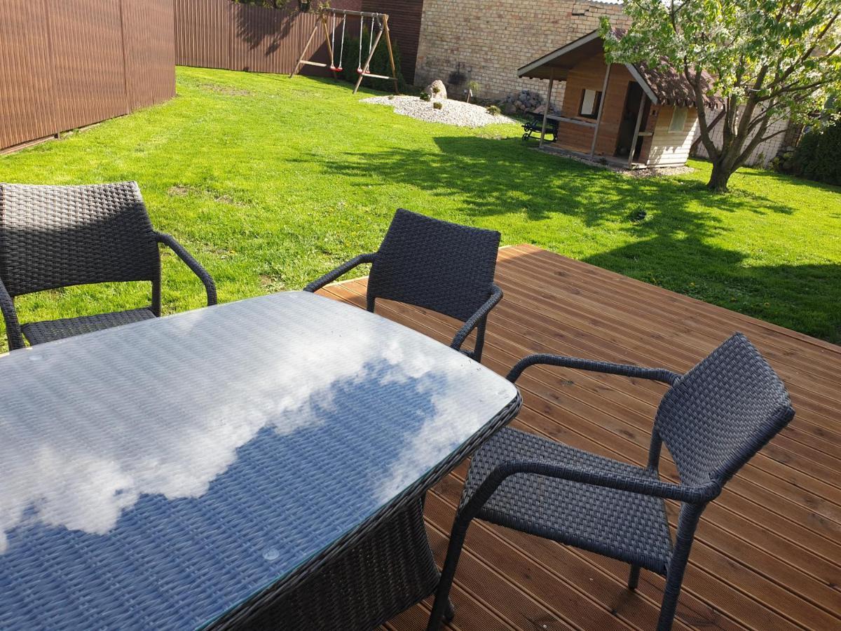 Sveciu Namai Kamile Villa Siauliai  Bagian luar foto