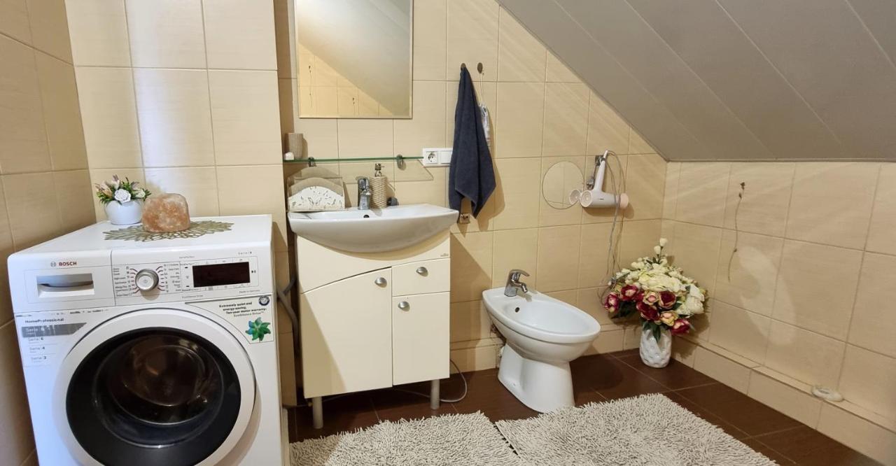 Sveciu Namai Kamile Villa Siauliai  Bagian luar foto