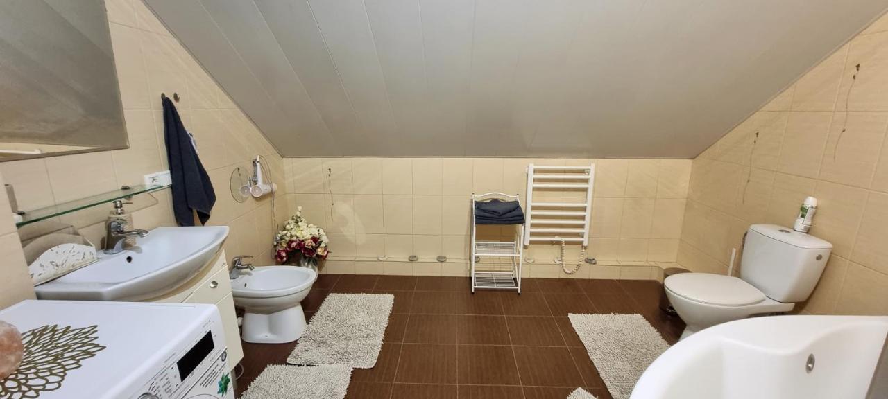 Sveciu Namai Kamile Villa Siauliai  Bagian luar foto