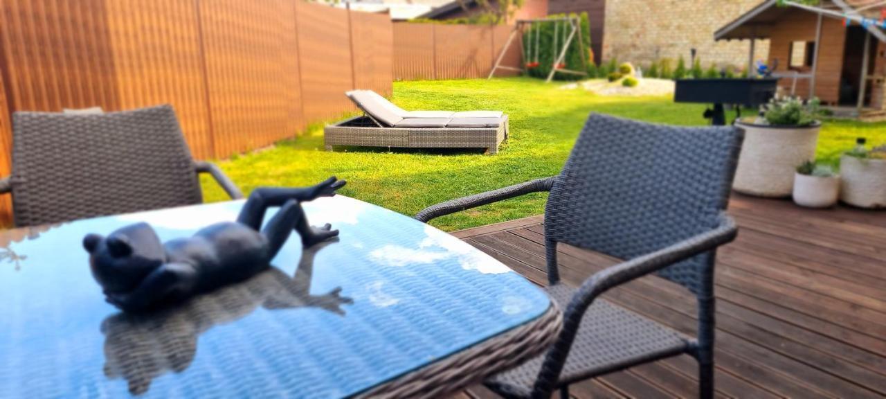 Sveciu Namai Kamile Villa Siauliai  Bagian luar foto